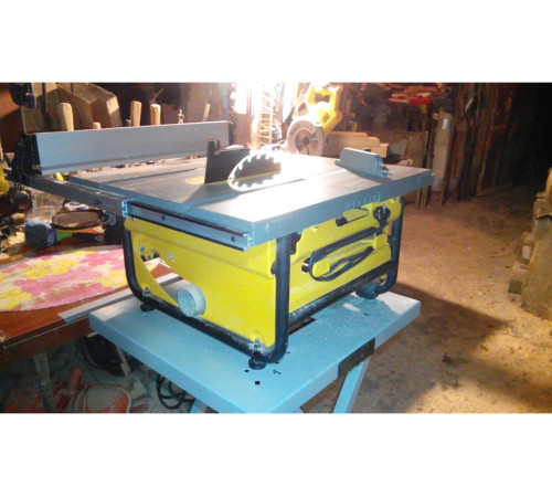 Настольная пила DEWALT DW 745