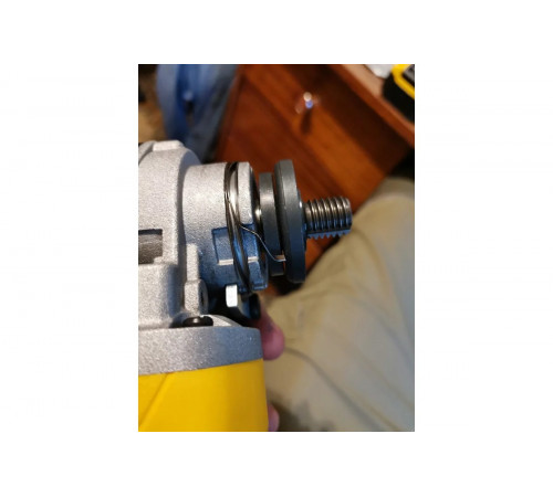 Угловая шлифмашина DEWALT 18В XR DCG405N