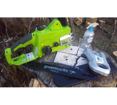 Цепная электрическая пила GreenWorks GCS1836 1800Вт, 36см 20217 Цепная электрическая пила GreenWorks GCS1836 1800Вт, 36см 20217