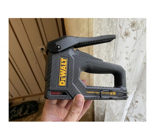 Степлер DEWALT корпус из углеволокна DWHT80276-0