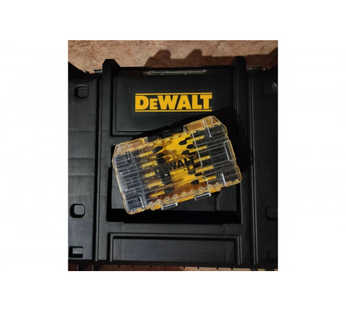 Набор бит и насадок FLEXTORQ 31 предмет DEWALT DT70737T-QZ