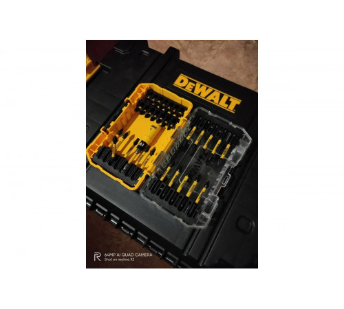 Набор бит и насадок FLEXTORQ 31 предмет DEWALT DT70737T-QZ