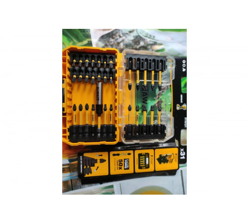 Набор бит и насадок FLEXTORQ 31 предмет DEWALT DT70737T-QZ