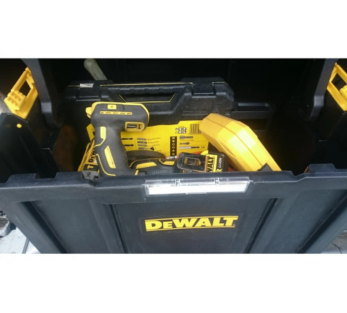 Модуль DEWALT TSTAK - открытый ящик DWST1-71228