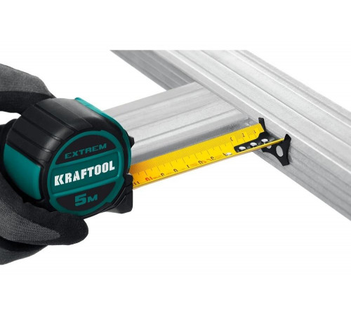KRAFTOOL Extrem 5м х 32мм, Рулетка со сверхшироким полотном (34127-5) KRAFTOOL Extrem 5м х 32мм, Рулетка со сверхшироким полотном (34127-5)