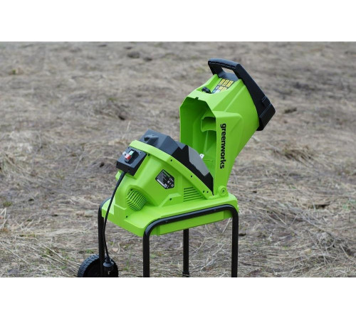 Садовый электрический измельчитель с контейнером GreenWorks GACSB 2206707 Садовый электрический измельчитель с контейнером GreenWorks GACSB 2206707