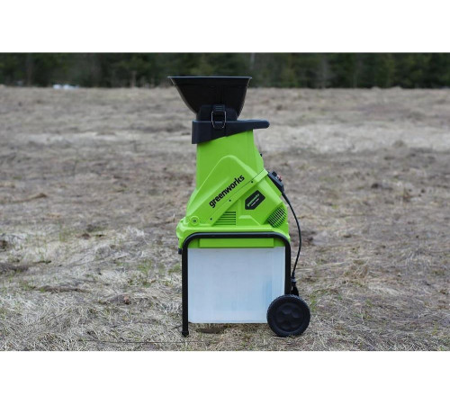 Садовый электрический измельчитель с контейнером GreenWorks GACSB 2206707 Садовый электрический измельчитель с контейнером GreenWorks GACSB 2206707