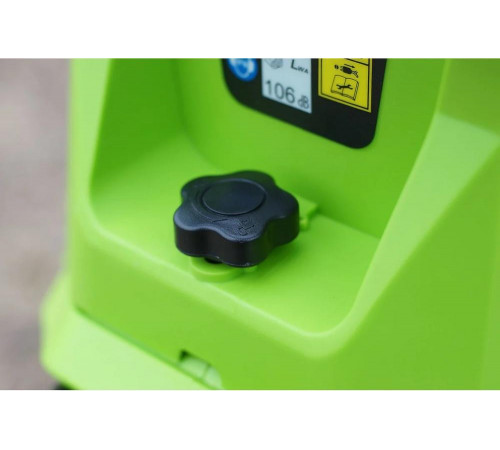 Садовый электрический измельчитель с контейнером GreenWorks GACSB 2206707 Садовый электрический измельчитель с контейнером GreenWorks GACSB 2206707