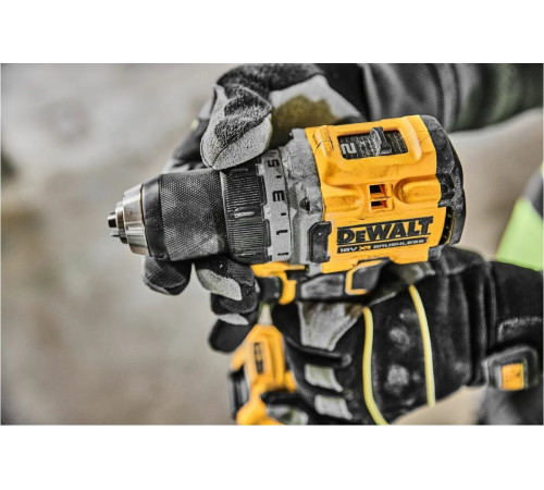 Бесщеточная дрель-шуруповерт DEWALT 2 скорости, 1 АКБ 18 В XR Li-Ion DCD800E1T-QW