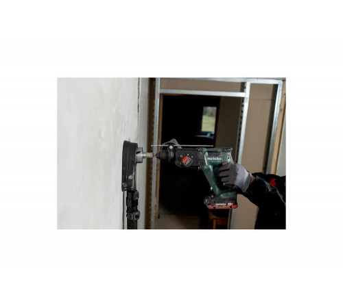 Аккумуляторный перфоратор Metabo KH 18 LTX 24, без АКК и ЗУ 601712850 Аккумуляторный перфоратор Metabo KH 18 LTX 24, без АКК и ЗУ 601712850