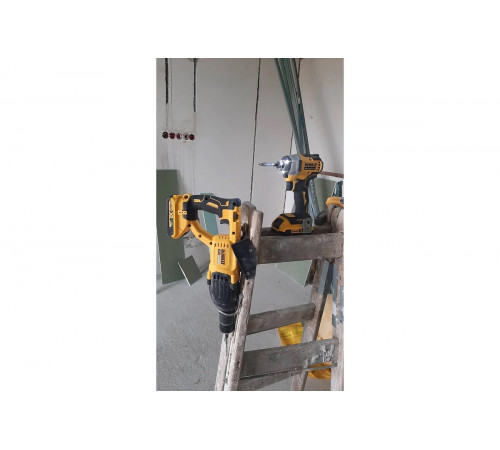 Бесщеточный импульсный шуруповерт DEWALT 18.0 В XR DCF809D2T-QW