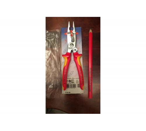 Инструмент для снятия изоляции KNIPEX KN-1396200 Инструмент для снятия изоляции KNIPEX KN-1396200
