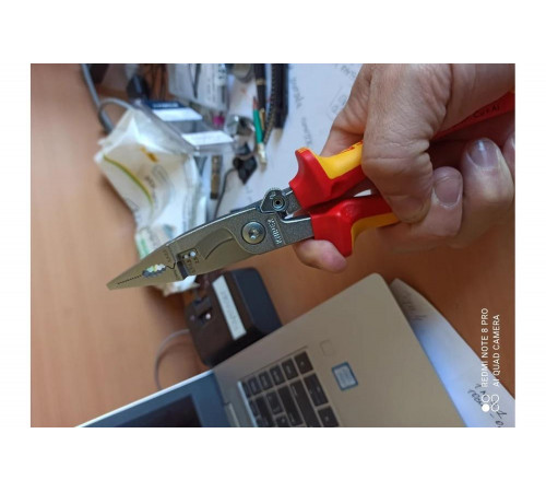 Инструмент для снятия изоляции KNIPEX KN-1396200 Инструмент для снятия изоляции KNIPEX KN-1396200