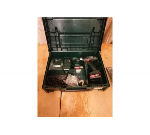 Аккумуляторная ударная дрель-шуруповерт Metabo PowerMaxx SB 12 2х2.0, Li-Ion, кейс 601076500 Аккумуляторная ударная дрель-шуруповерт Metabo PowerMaxx SB 12 2х2.0, Li-Ion, кейс 601076500