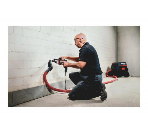 Дрель ударная METABO SBEV 1300-2 S (600786500) Дрель ударная METABO SBEV 1300-2 S (600786500)