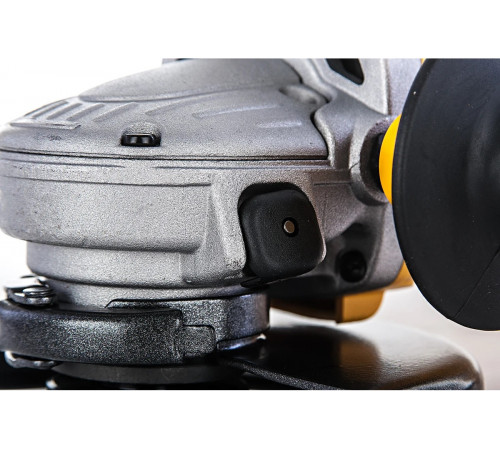 Угловая шлифмашина DEWALT D 28132C