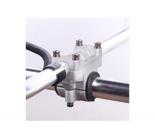 Бензиновый триммер MaxCut MC 133 25100009 Бензиновый триммер MaxCut MC 133 25100009
