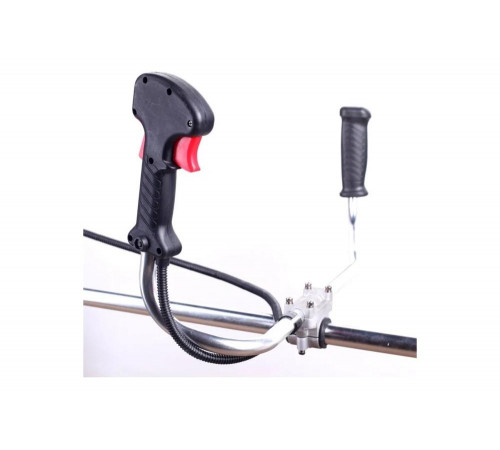 Бензиновый триммер MaxCut MC 133 25100009 Бензиновый триммер MaxCut MC 133 25100009