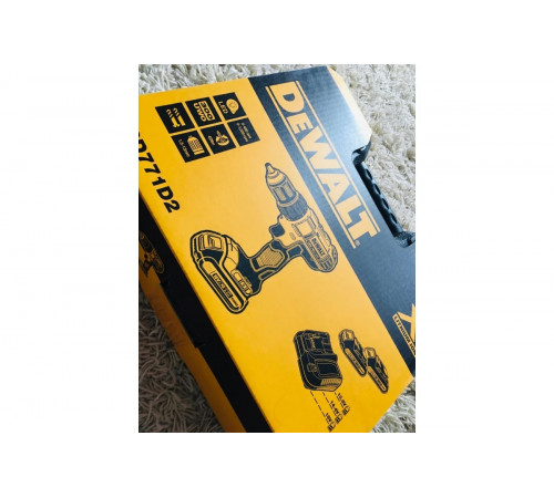 Дрель-шуруповерт DEWALT 2.0 Ач DCD771D2