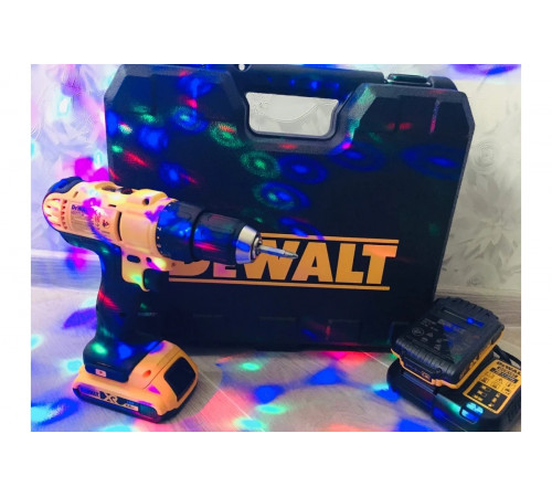 Дрель-шуруповерт DEWALT 2.0 Ач DCD771D2