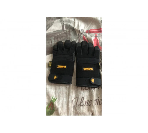 Дрель-шуруповерт DEWALT 2.0 Ач DCD771D2