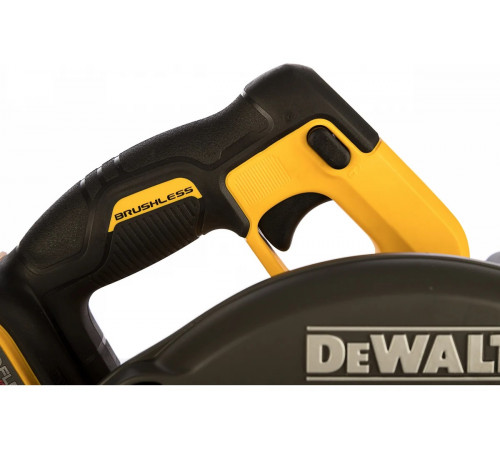 Бесщеточная дисковая ручная пила DEWALT DCS576N