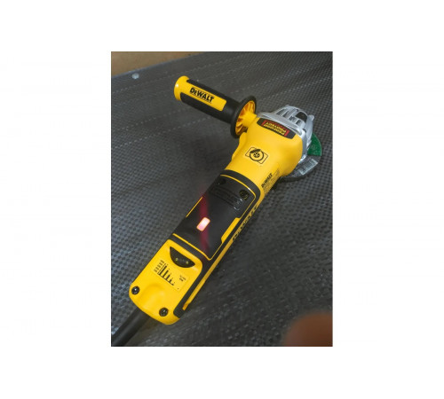 Бесщёточная угловая шлифмашина DEWALT DWE4357-QS