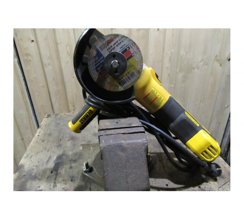 Бесщёточная угловая шлифмашина DEWALT DWE4357-QS