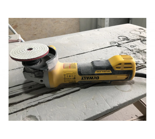 Бесщёточная угловая шлифмашина DEWALT DWE4357-QS