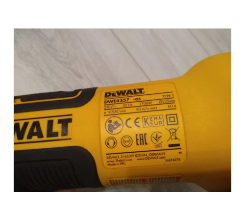 Бесщёточная угловая шлифмашина DEWALT DWE4357-QS