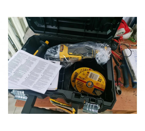 Бесщеточная угловая шлифмашина DEWALT DCG405NT