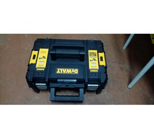 Бесщеточная угловая шлифмашина DEWALT DCG405NT