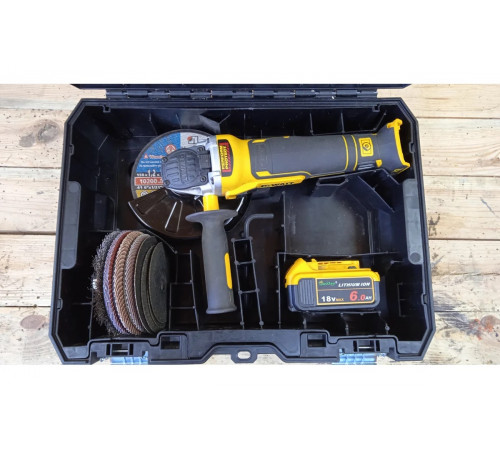 Бесщеточная угловая шлифмашина DEWALT DCG405NT