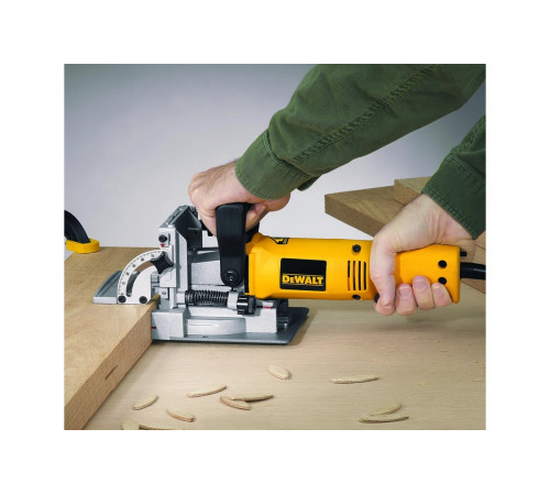 Ламельный фрезер DEWALT DW 682 K