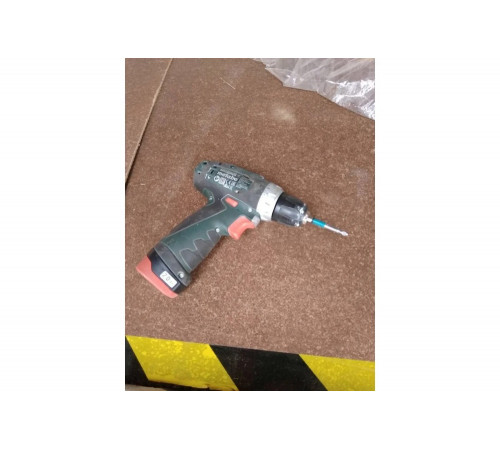 Дрель-шуруповерт METABO PowerMaxx BS Basic x2 (600080500) Дрель-шуруповерт METABO PowerMaxx BS Basic x2 (600080500)