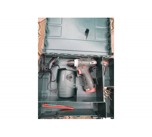 Дрель-шуруповерт METABO PowerMaxx BS Basic x2 (600080500) Дрель-шуруповерт METABO PowerMaxx BS Basic x2 (600080500)