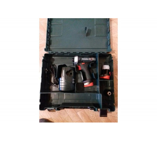 Дрель-шуруповерт METABO PowerMaxx BS Basic x2 (600080500) Дрель-шуруповерт METABO PowerMaxx BS Basic x2 (600080500)