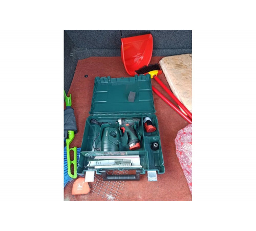 Дрель-шуруповерт METABO PowerMaxx BS Basic x2 (600080500) Дрель-шуруповерт METABO PowerMaxx BS Basic x2 (600080500)
