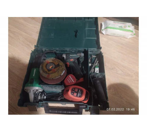 Дрель-шуруповерт METABO PowerMaxx BS Basic x2 (600080500) Дрель-шуруповерт METABO PowerMaxx BS Basic x2 (600080500)