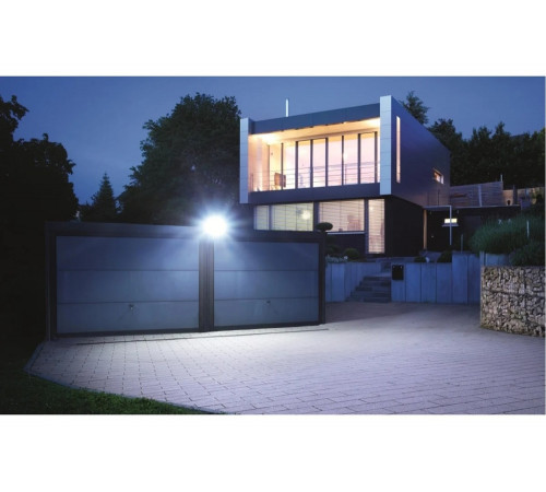 Уличный светодный прожектор с датчиком движения Steinel XLed PRO 240 IP 44 white matt LED 20,5 Вт 003630 Уличный светодный прожектор с датчиком движения Steinel XLed PRO 240 IP 44 white matt LED 20,5 Вт 003630