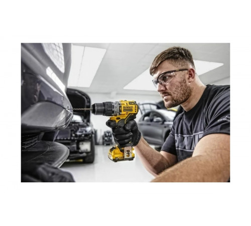 Бесщеточная ударная дрель-шуруповерт DEWALT 12 В XR DCD706D2-QW
