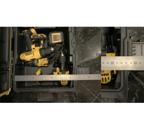 Ящик DEWALT 2.0 DS166 малый DWST83293-1