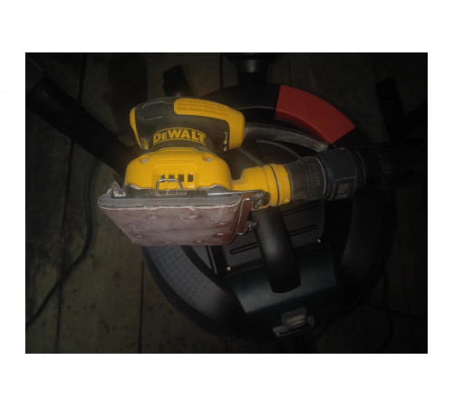 Вибрационная шлифмашина DEWALT DWE6411