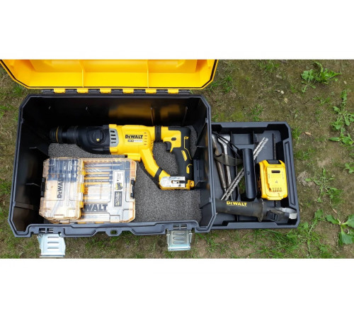 Перфоратор DEWALT 18.0 В XR DCH263N-XJ