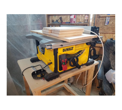 Настольная пила 1850 Вт, 5800 об/мин, диск 210x30 мм DEWALT DWE7485-QS