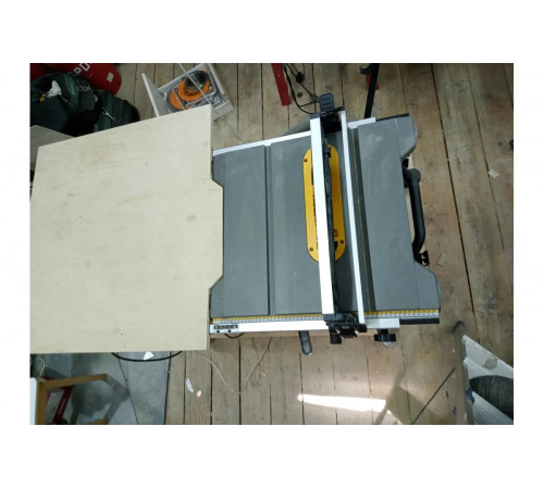 Настольная пила 1850 Вт, 5800 об/мин, диск 210x30 мм DEWALT DWE7485-QS