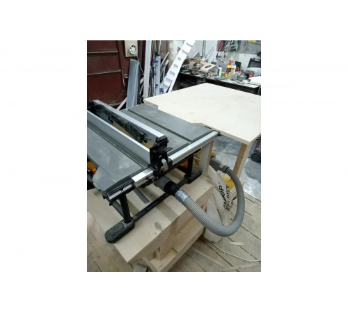 Настольная пила 1850 Вт, 5800 об/мин, диск 210x30 мм DEWALT DWE7485-QS