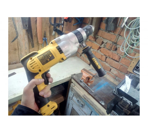 Ударная дрель DEWALT DWD 522KS