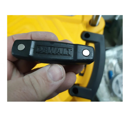 Рейсмусный станок DEWALT 1800 Вт, макс. ширина 330 мм DW735-KS