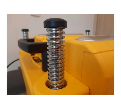 Рейсмусный станок DEWALT 1800 Вт, макс. ширина 330 мм DW735-KS